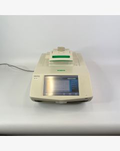 bio-rad-c1000-touch-thermal-cycler-1851196